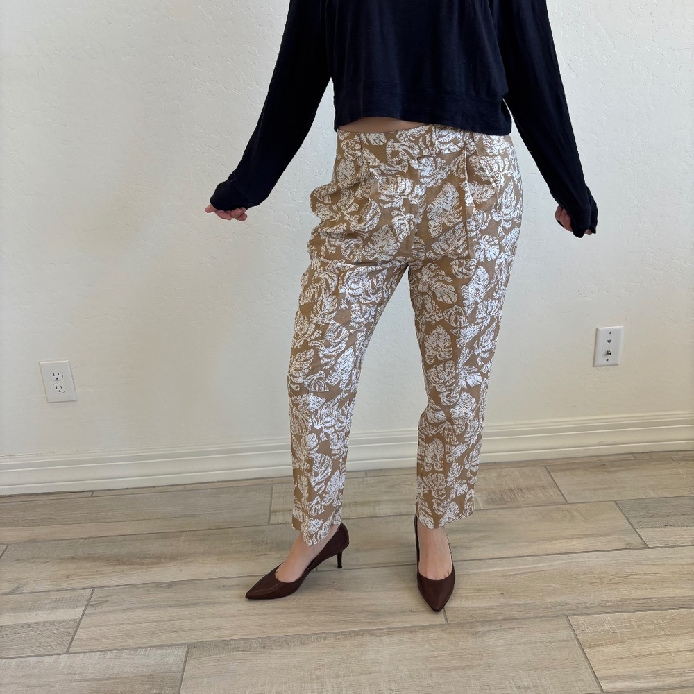 Alfani Linen Tropical Monstera Leaf Print Tapered Pants - Tan/White, size 4